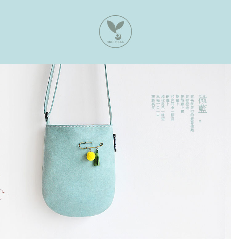 Lovely canvas shoulder slung bag